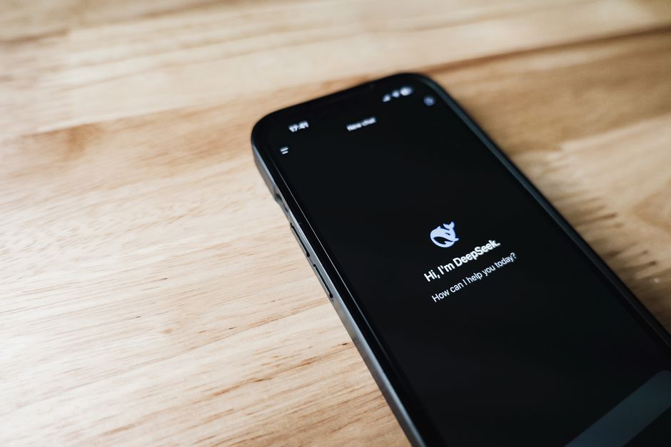 Tim Cook Praises Indian Student’s AI App Innovation
