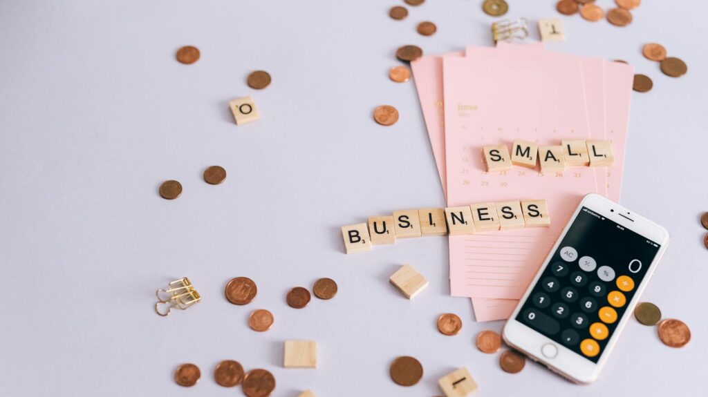 Hybrid entrepreneurship reshapes small‑business talent networks