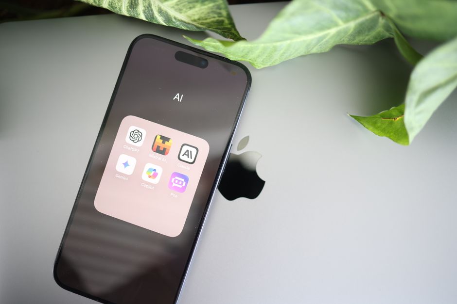 iOS 27 Launches in India: Features for Developers, Marketers | Career Outlook