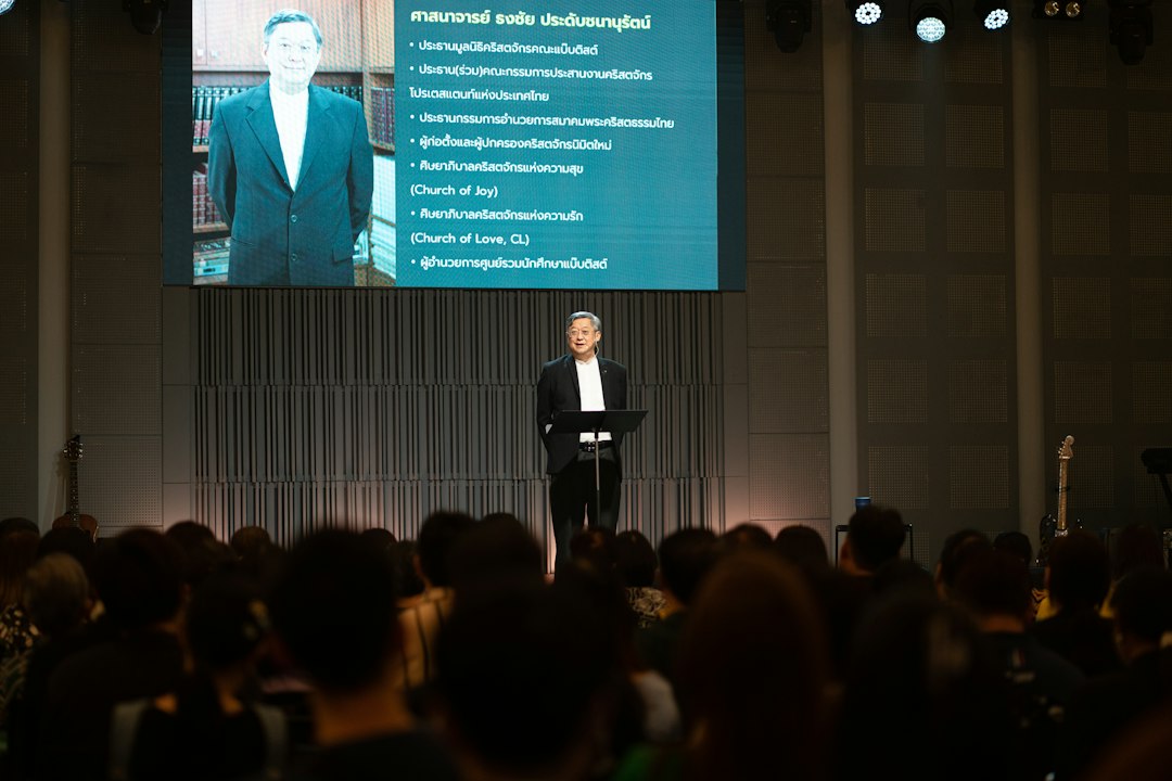 King Charles Urges Tech Giants to Manage AI Risks