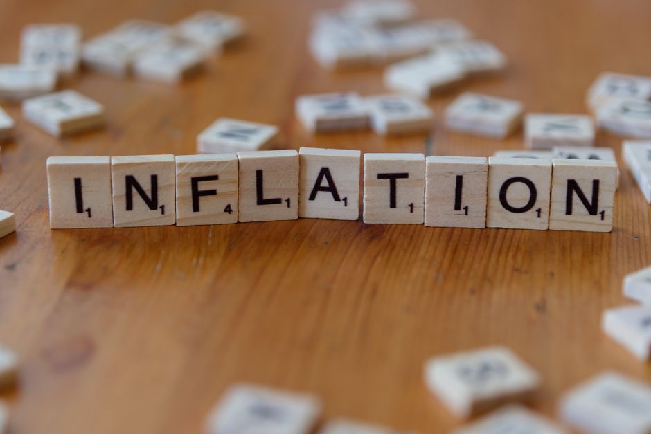 UK Interest Rates Rise Likely Amid High Energy Prices