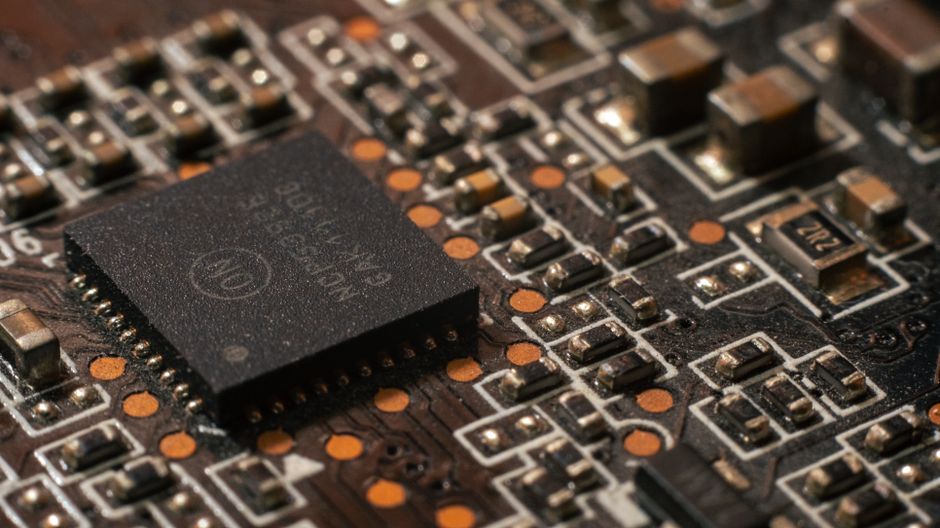 Euclyd Secures €200 Million for Semiconductor Innovation