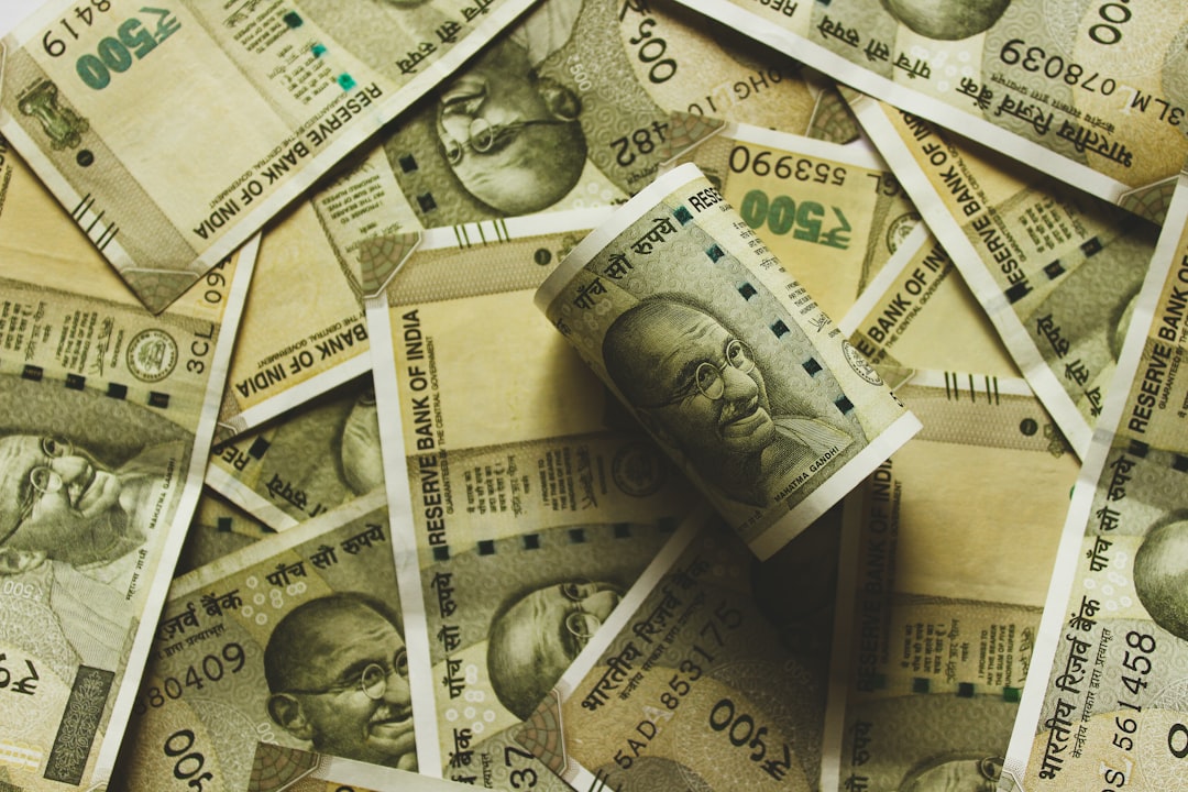 India Economic Activity Climbs in September, Survey Shows