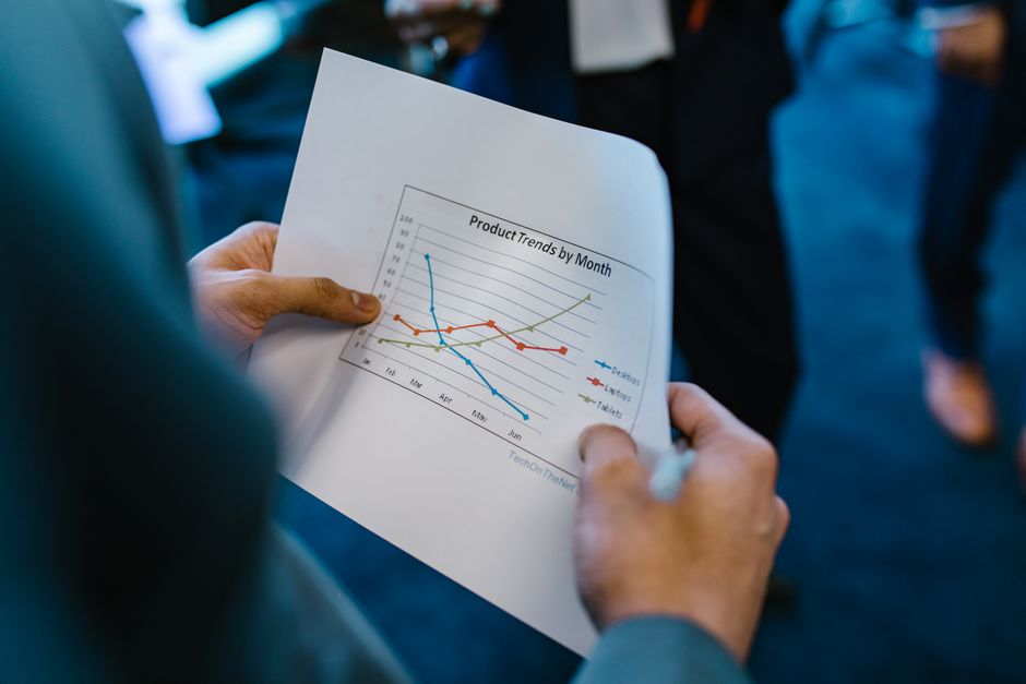 Why US Jobless Claims Dropped to 197,000 Matters for Hiring