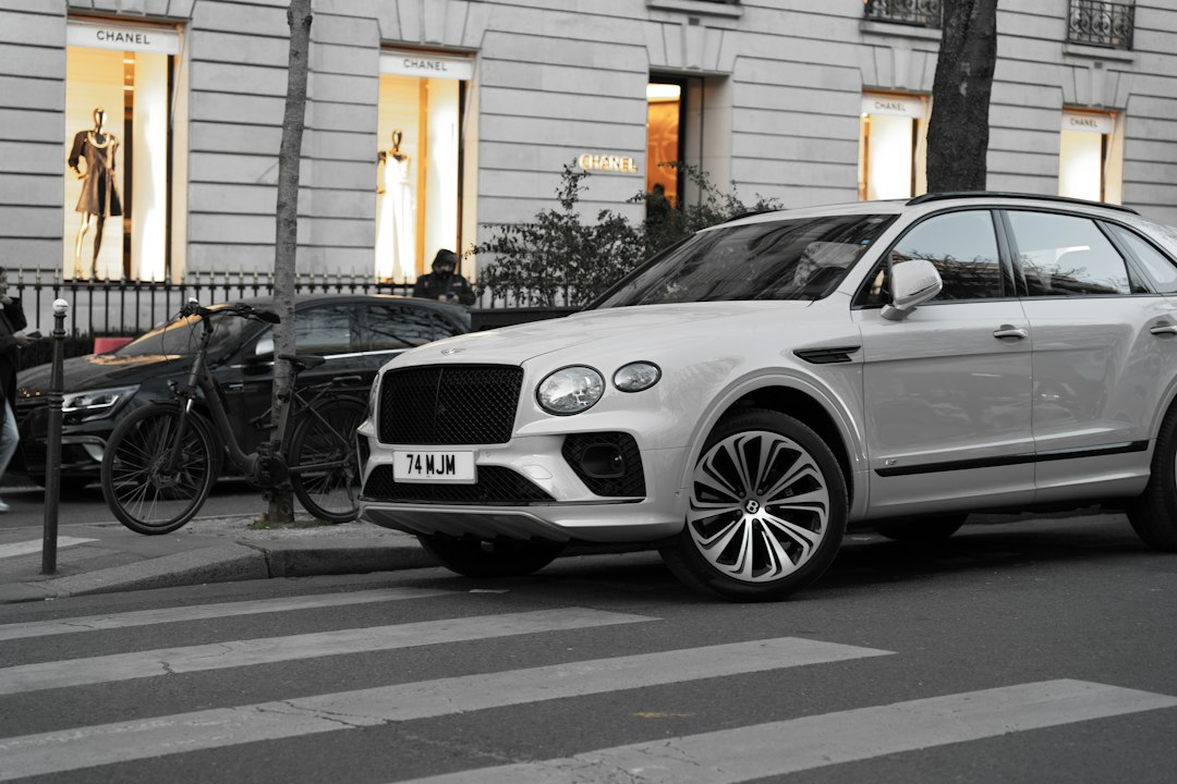 Bentley Unveils Electric Car with Engine Sound Simulation