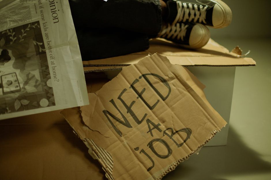 Jobless Claims Decline: Implications for Job Seekers, HR