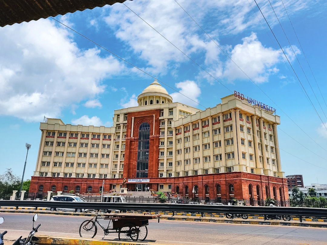 Lucknow University Launches Case Study Centre for Real Issues