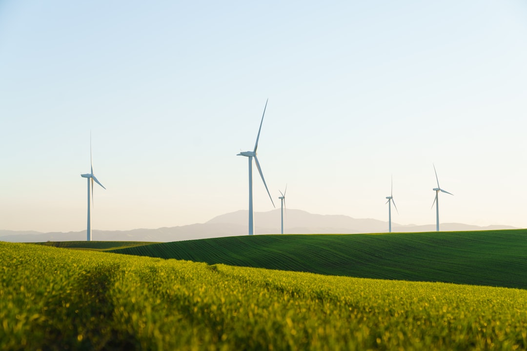 Off-Grid AI Power Startups Surge with Anthropic Funding