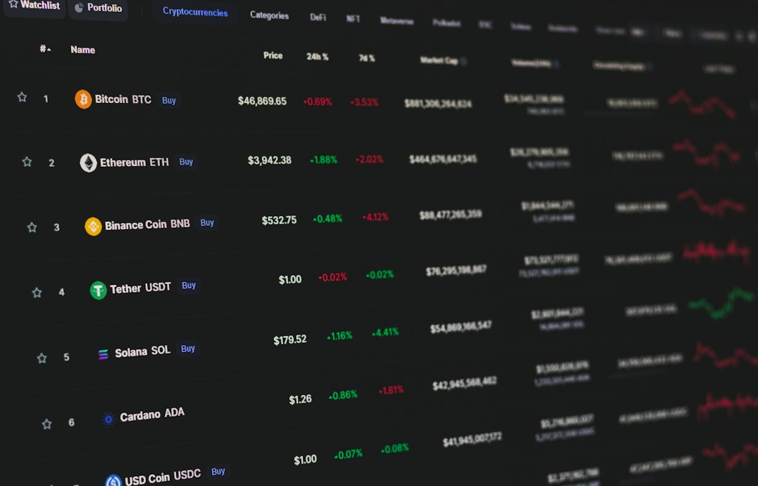 Cathie Wood Tokenizes .3 Billion Venture Fund to Trade 24/7