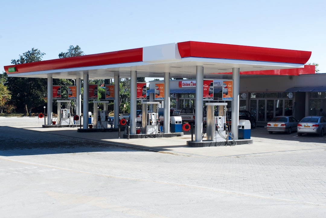 Oil Surge Fuels Global Inflation Rise