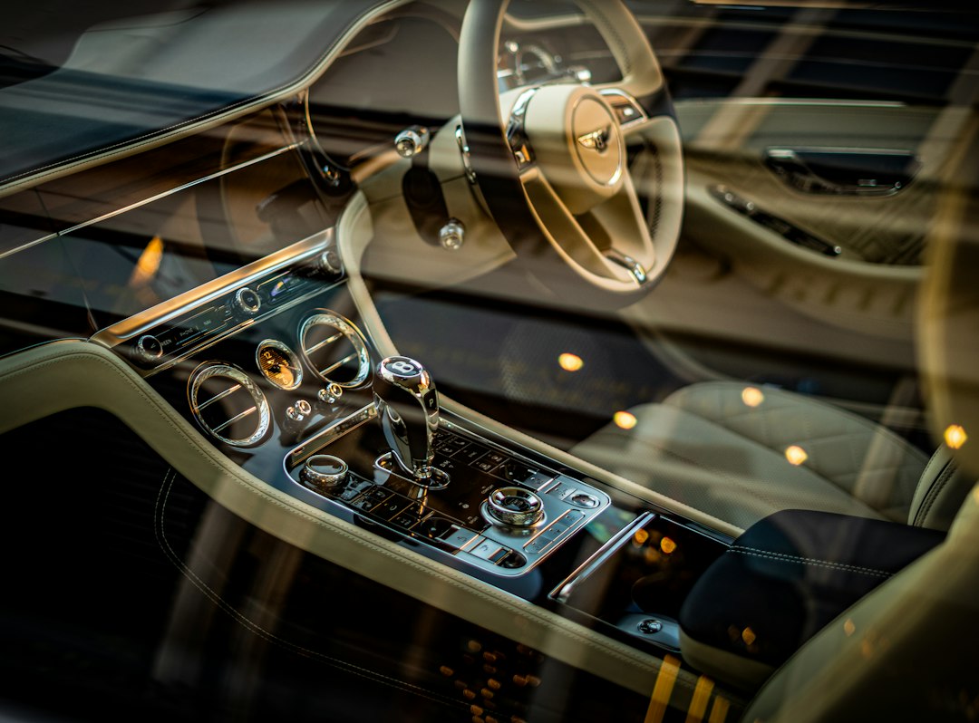 Rolls-Royce Targets Higher Prices for Increased Profits